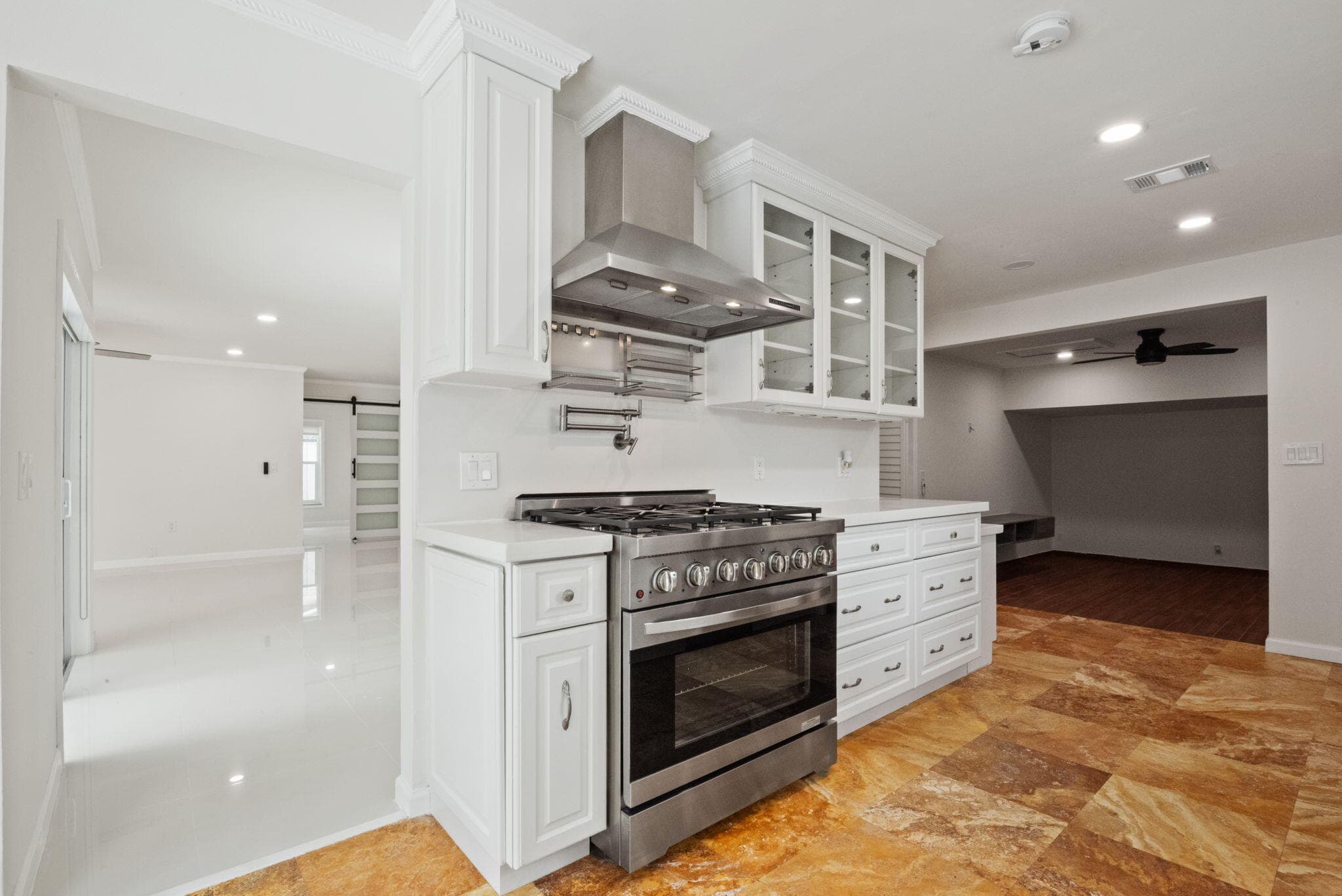 561 168th Weston FL 33326 — thumbnail 8 of 28