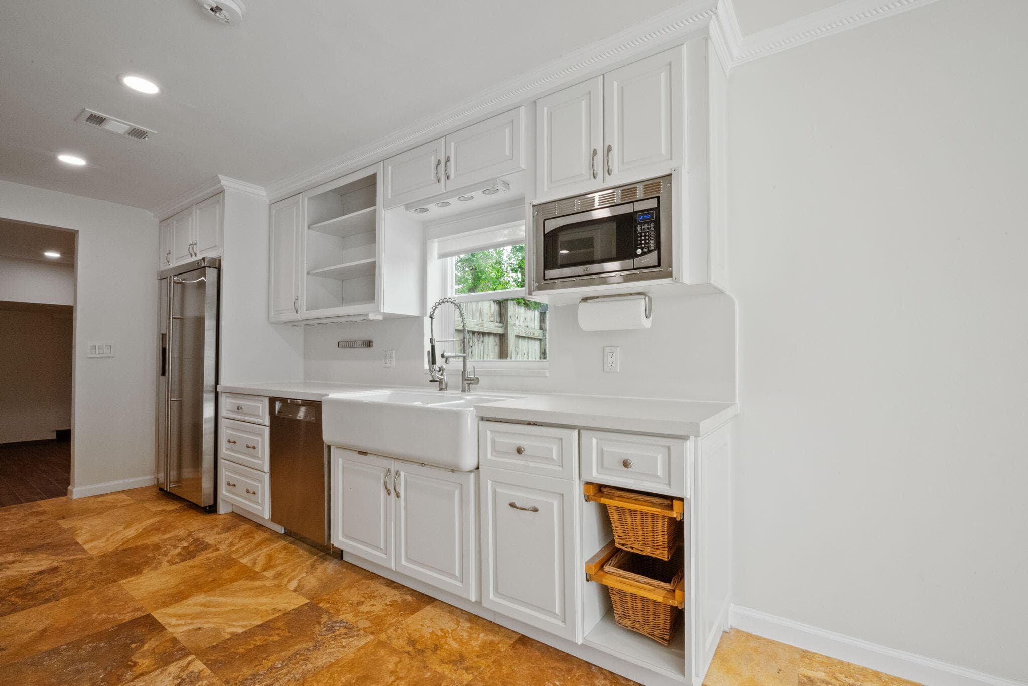 561 168th Weston FL 33326 — thumbnail 9 of 28