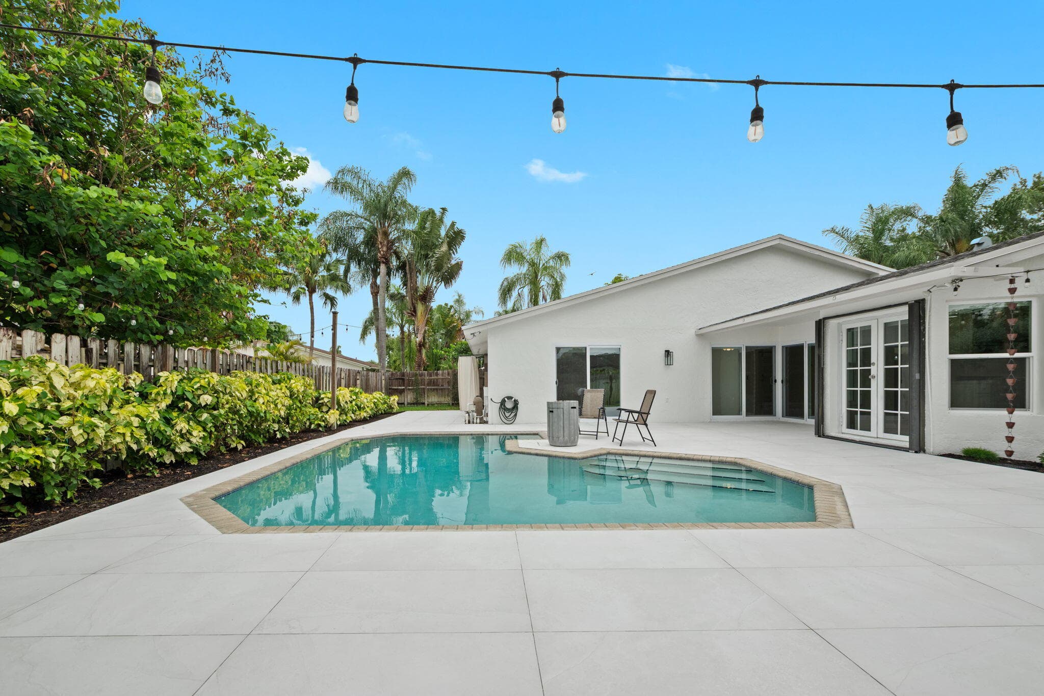 561 168th Weston FL 33326 — thumbnail 28 of 28