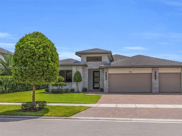 Listed by BHHS EWM Realty - Single Family — photo 1