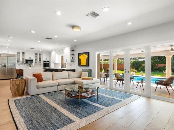 Listed by BHHS EWM Realty - Single Family — photo 1