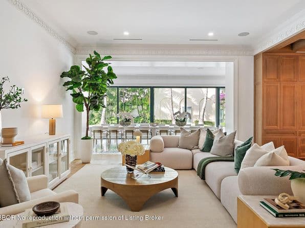Listed by Premier Estate Properties, Inc. - Palm Beach - Single Family — photo 1