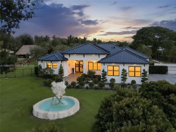 Listed by The Keyes Company - Single Family — photo 1