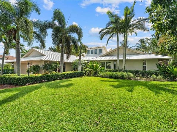 Listed by Illustrated Properties LLC - Single Family — photo 1