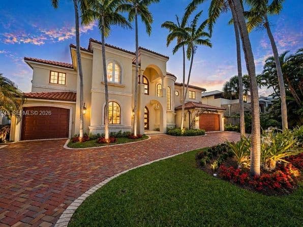 Listed by Keller Williams Dedicated Professionals - Single Family — photo 1