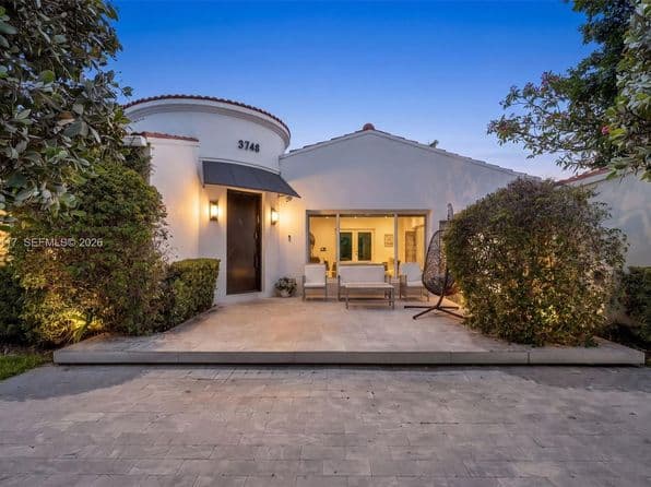 Listed by The Agency Florida LLC - Single Family — photo 1
