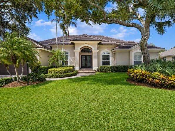 Listed by KW Reserve - Single Family — photo 1