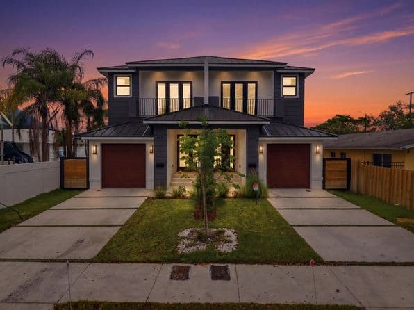 Listed by Compass Florida, LLC - Single Family — photo 1