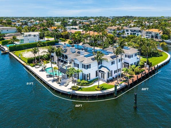 Listed by Serhant - Single Family — photo 1