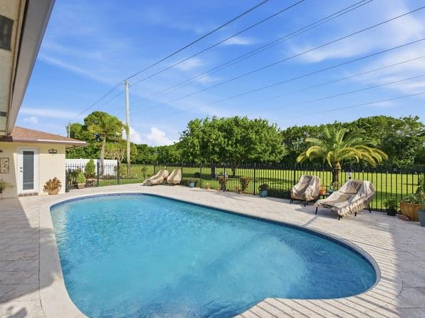Listed by Keller Williams Realty Boca Raton - Single Family — photo 1